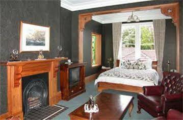Charlotte Jane Hotel Christchurch Bagian luar foto